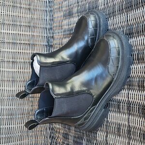 Black Chelsea Combat Boots - Stylish Slip-On Ankle Boots